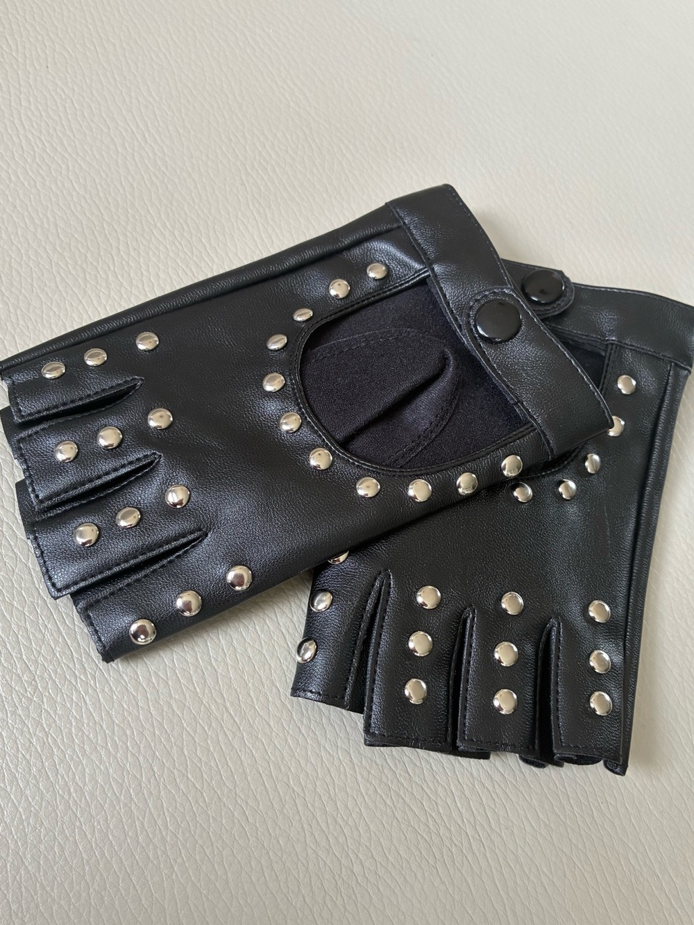 Black studded MOTO gloves